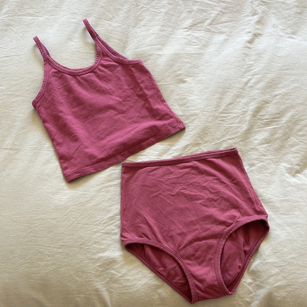 ARQ Rose Quartz Crop Tank and Undie Set Medium
